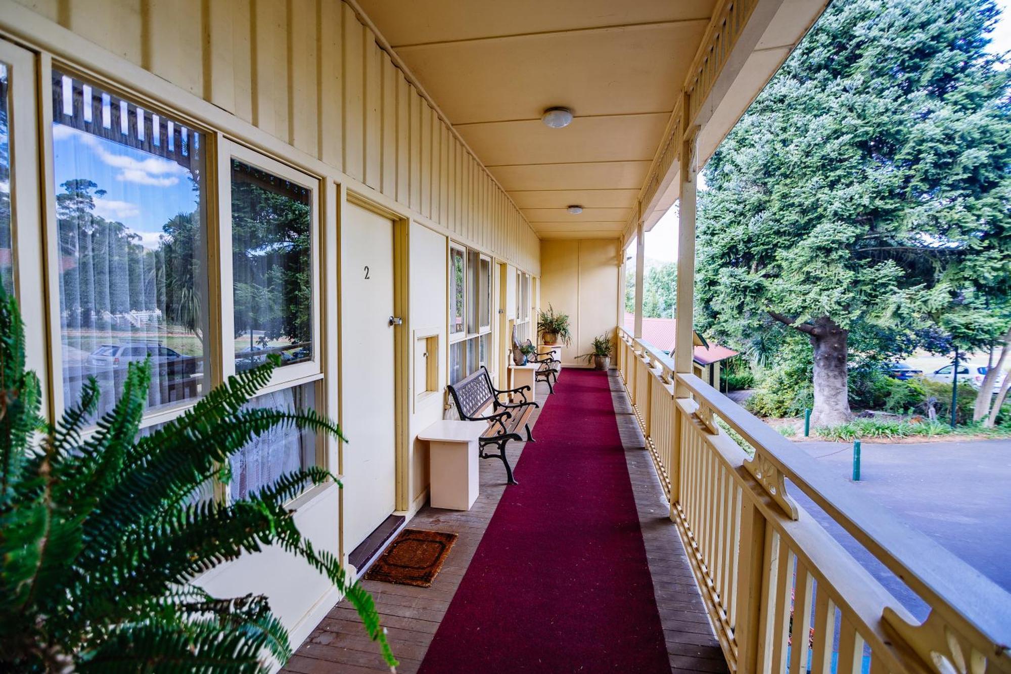 Warburton Lodge 外观 照片