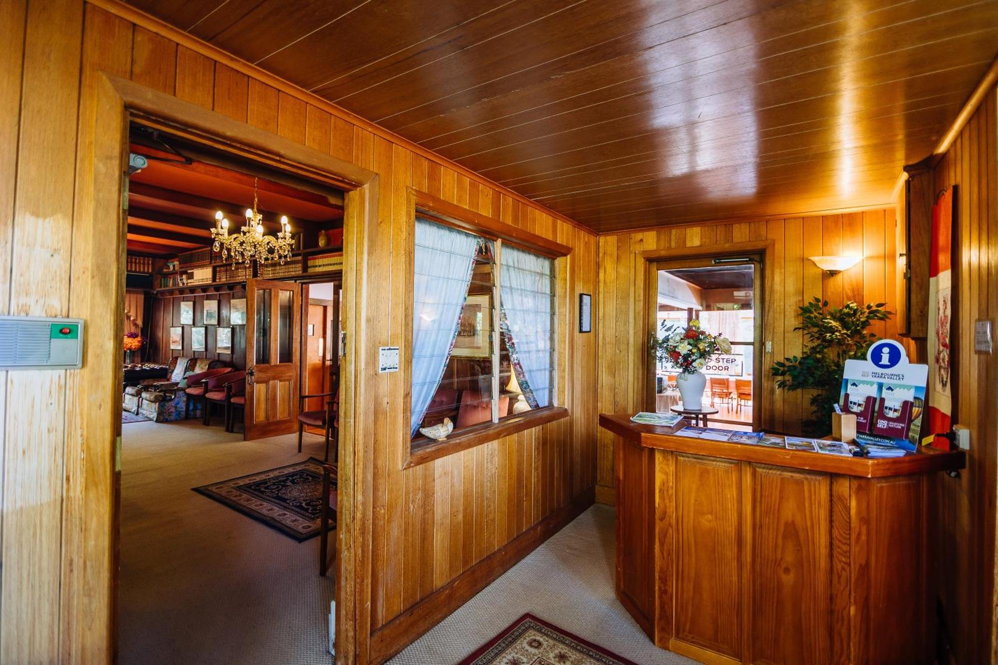 Warburton Lodge 外观 照片